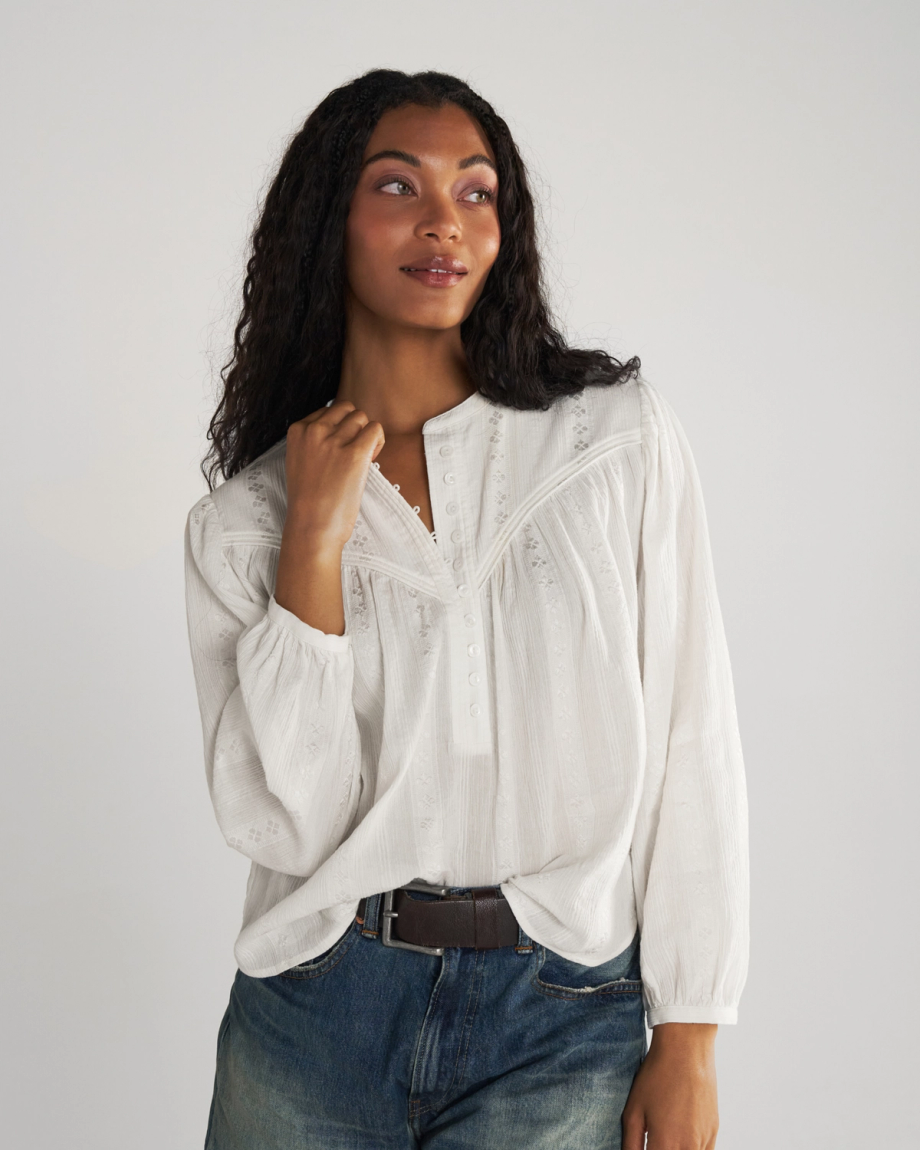 Women's Long Sleeve Woven Blouse