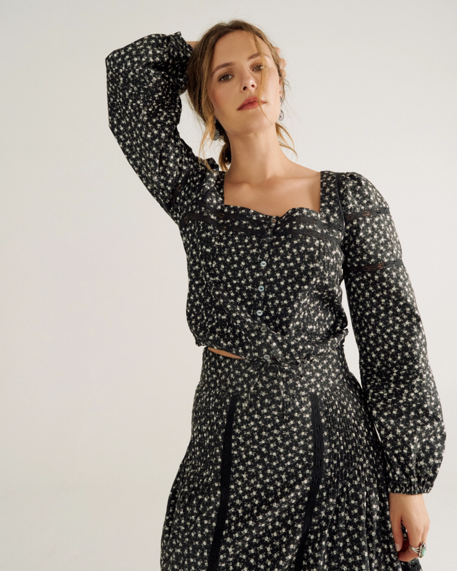 Women's Long Sleeve Cotton Poplin Top