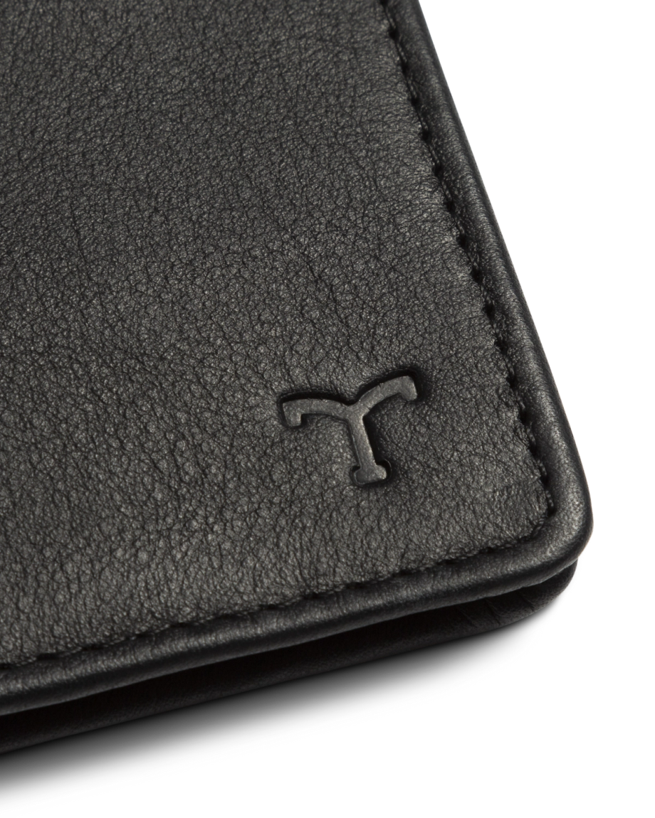 Cowhide Bifold Card Case - Image 7