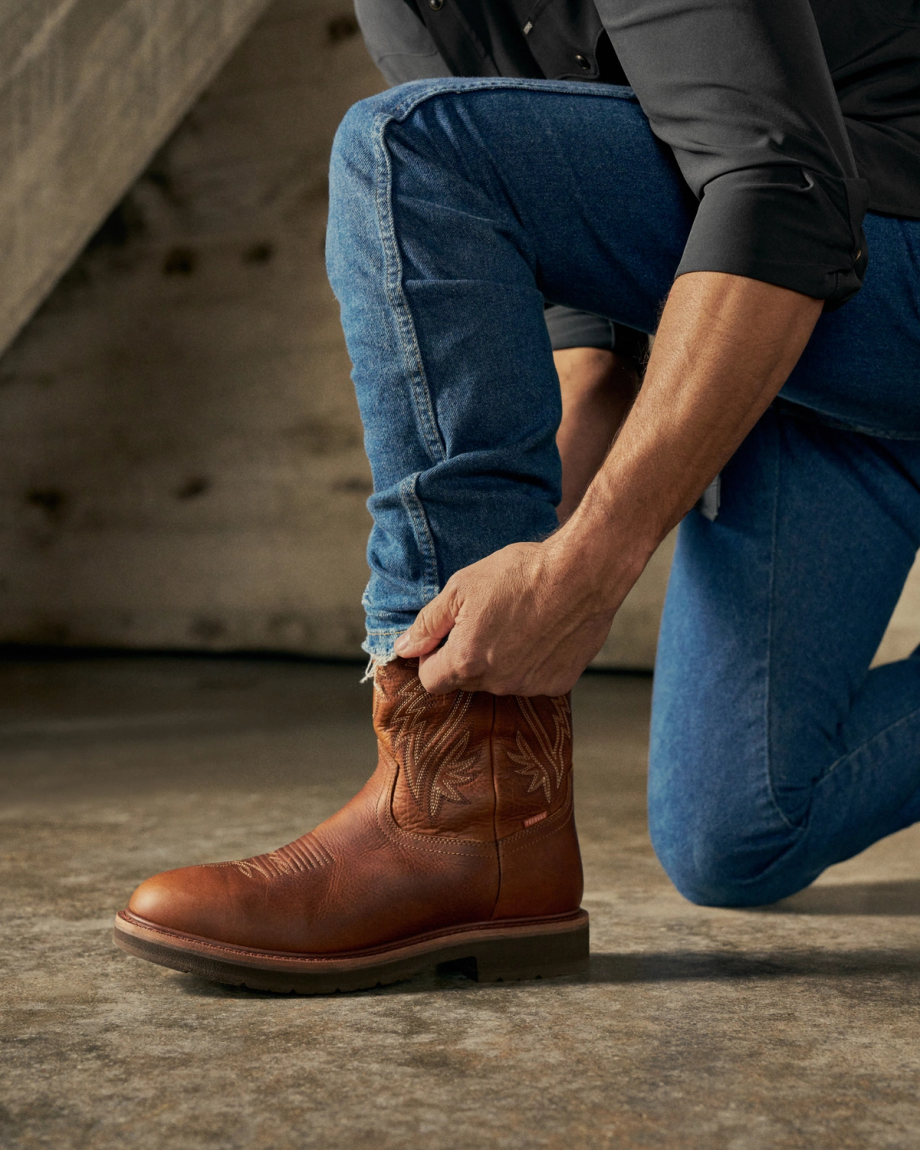 LongHaul Waterproof Round Composite Toe Work Boot - Image 3
